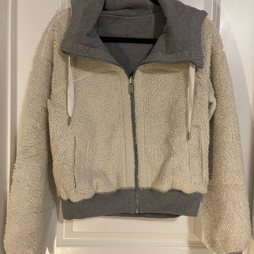 Lululemon Reversible Sherpa Fleece Zip-Up Hoodie/Jacket